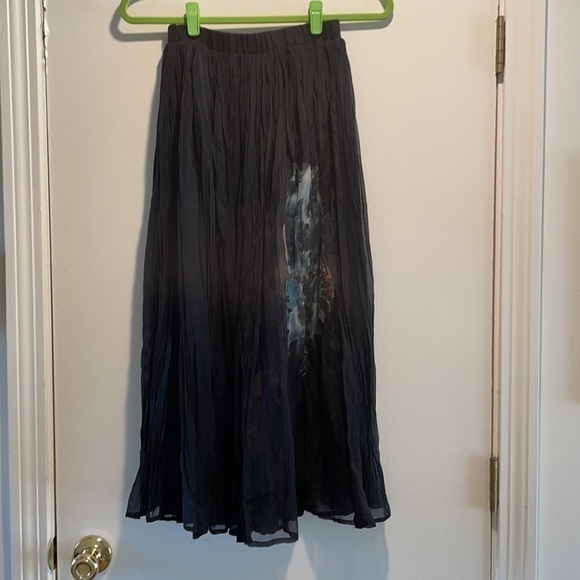OCSIN 💯Silk Layered Crinkled Skirt w Actual Animal Faces in Isolated Area - Picture 2 of 6